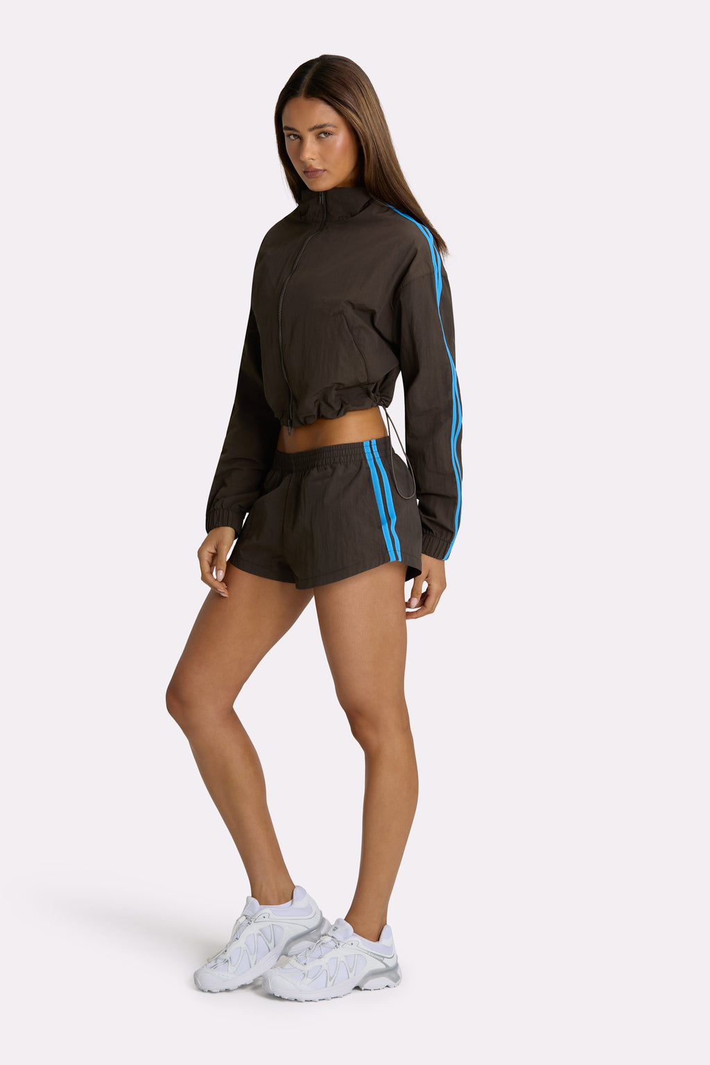 Chic Woven Track Shorts in Truffle