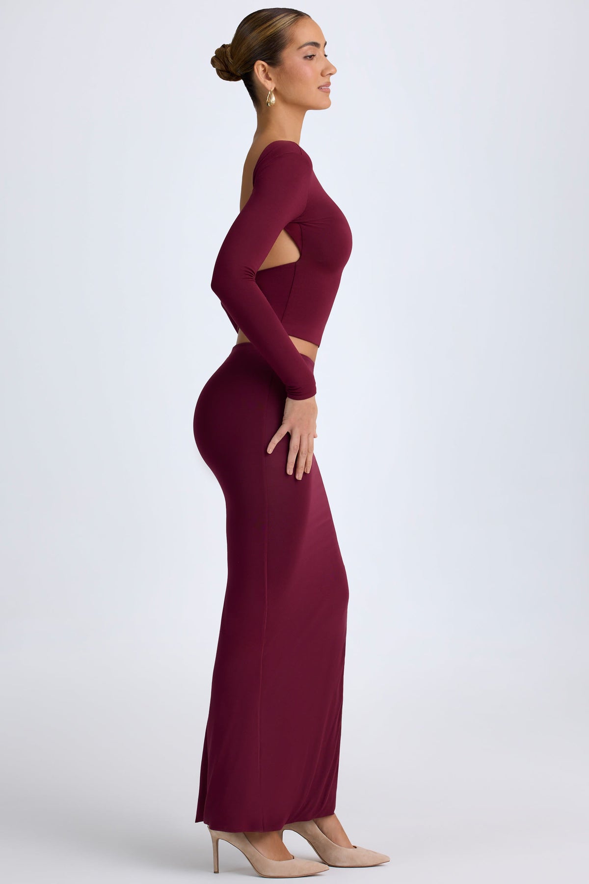 Chic Modal Low-Rise Maxi Skirt in Wine Red