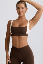 Chic Contrast Sports Bra in Pecan Marl