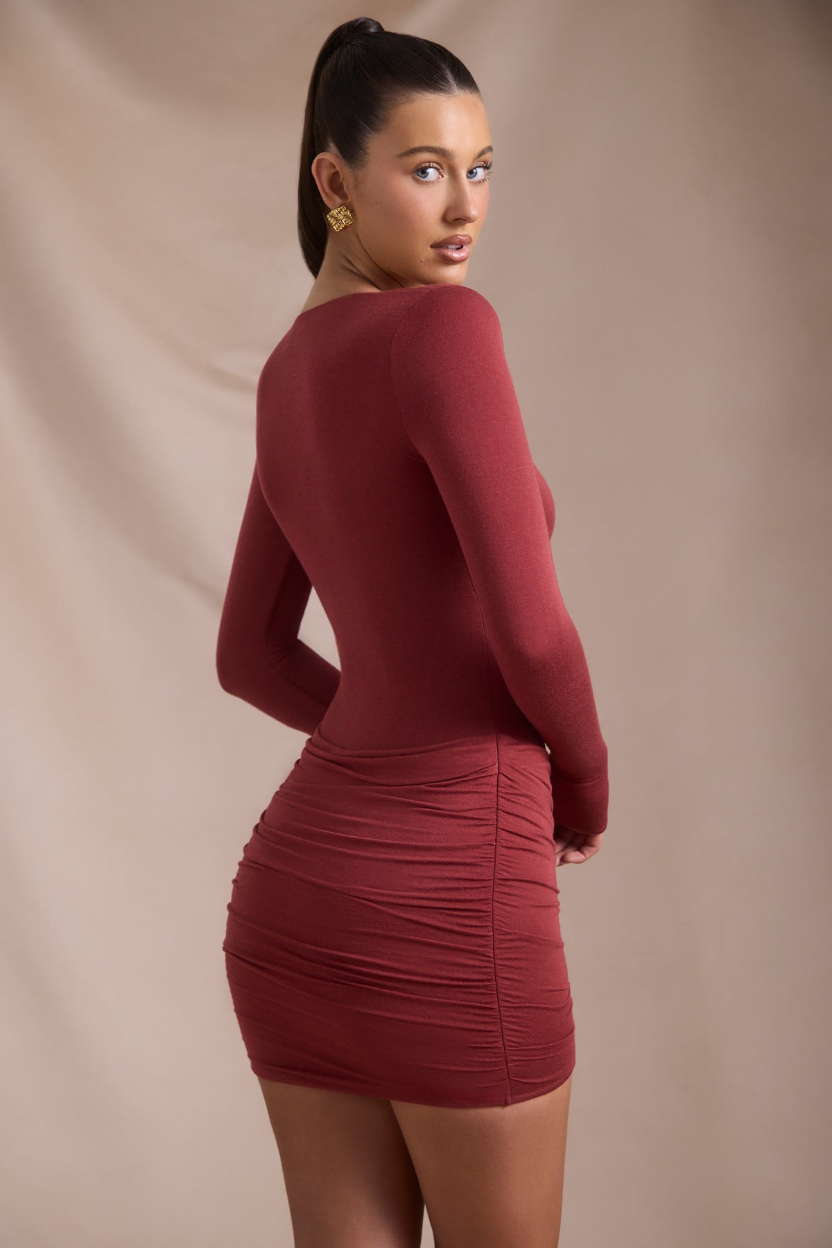 Chic Modal-Cashmere Blend Draped Long-Sleeve Mini Dress in Brick Red