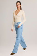 Chic Drawstring Straight-Leg Jeans in Light Wash