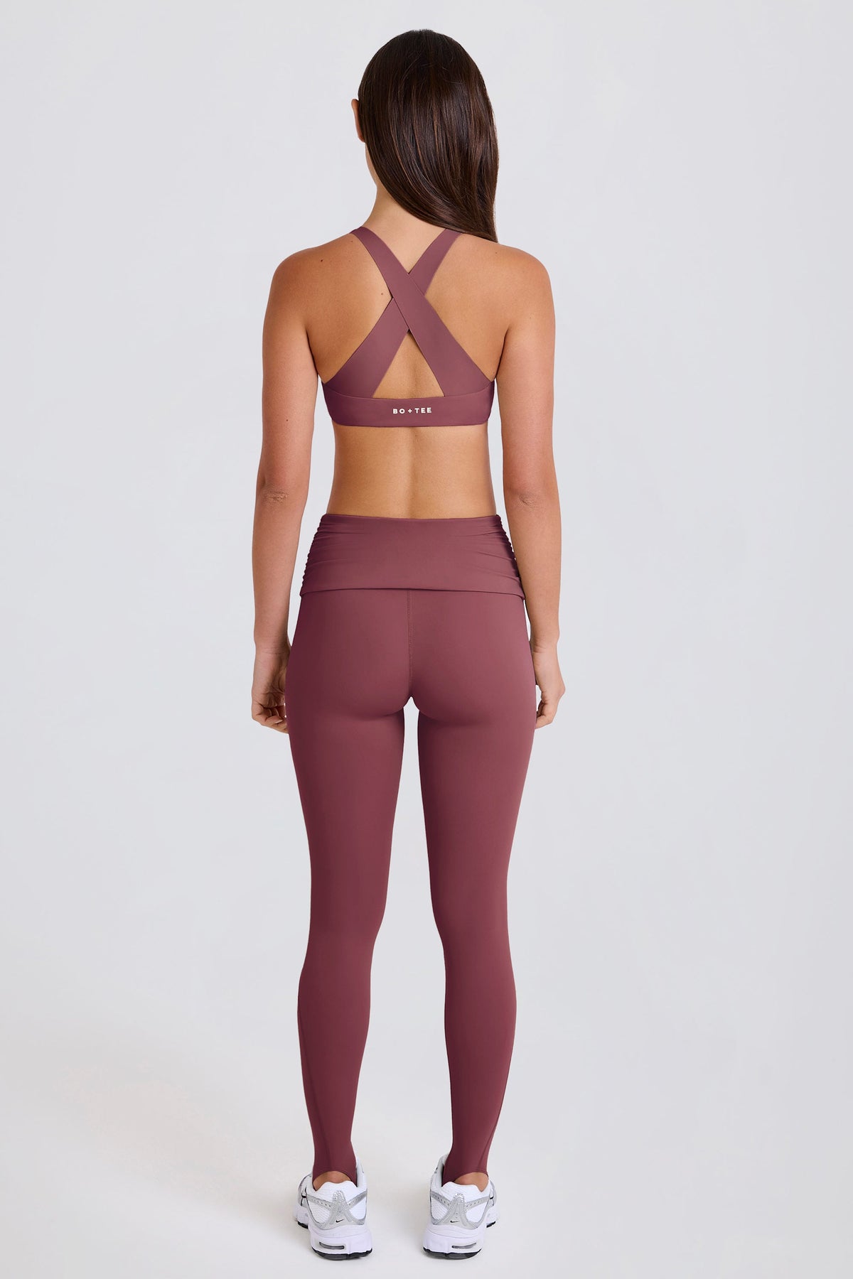 Chic Foldover Mid-Rise Stirrup Leggings in Acai