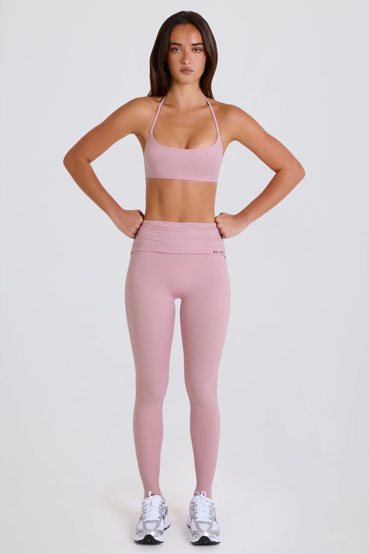 Chic Foldover Mid-Rise Stirrup Leggings in Mauve