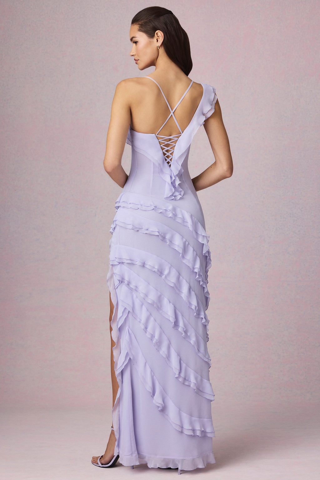 Chic Asymmetric Ruffled Lace-Up Gown in Lilac