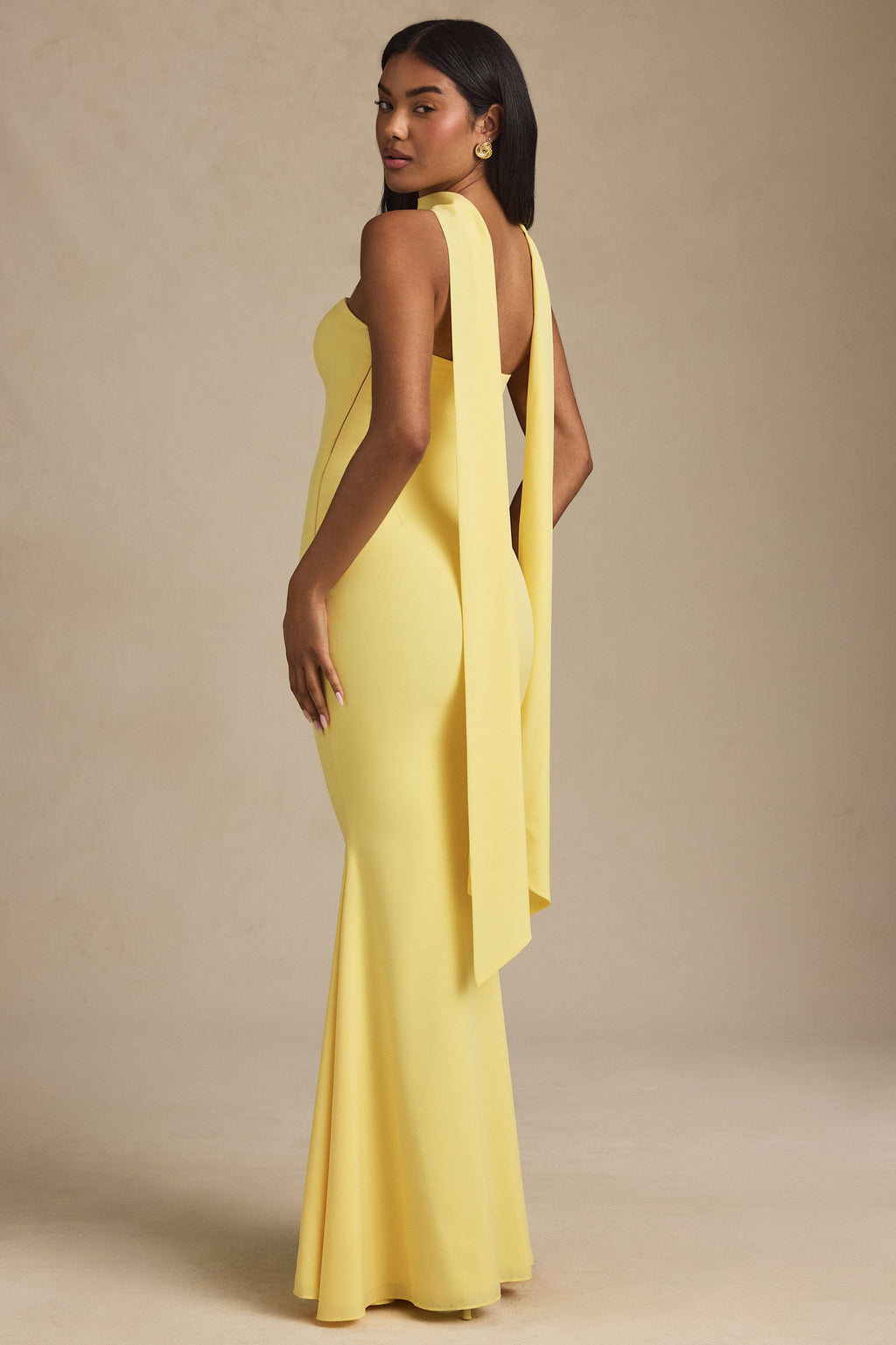 Chic Scarf-Detail Strapless Gown in Pastel Yellow