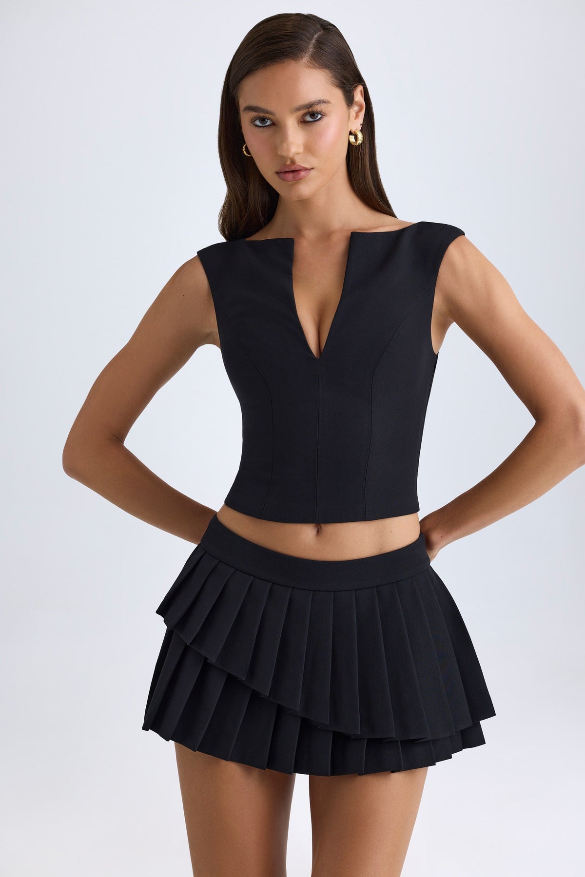 Chic V-Neck Structured Crop Top in Black
