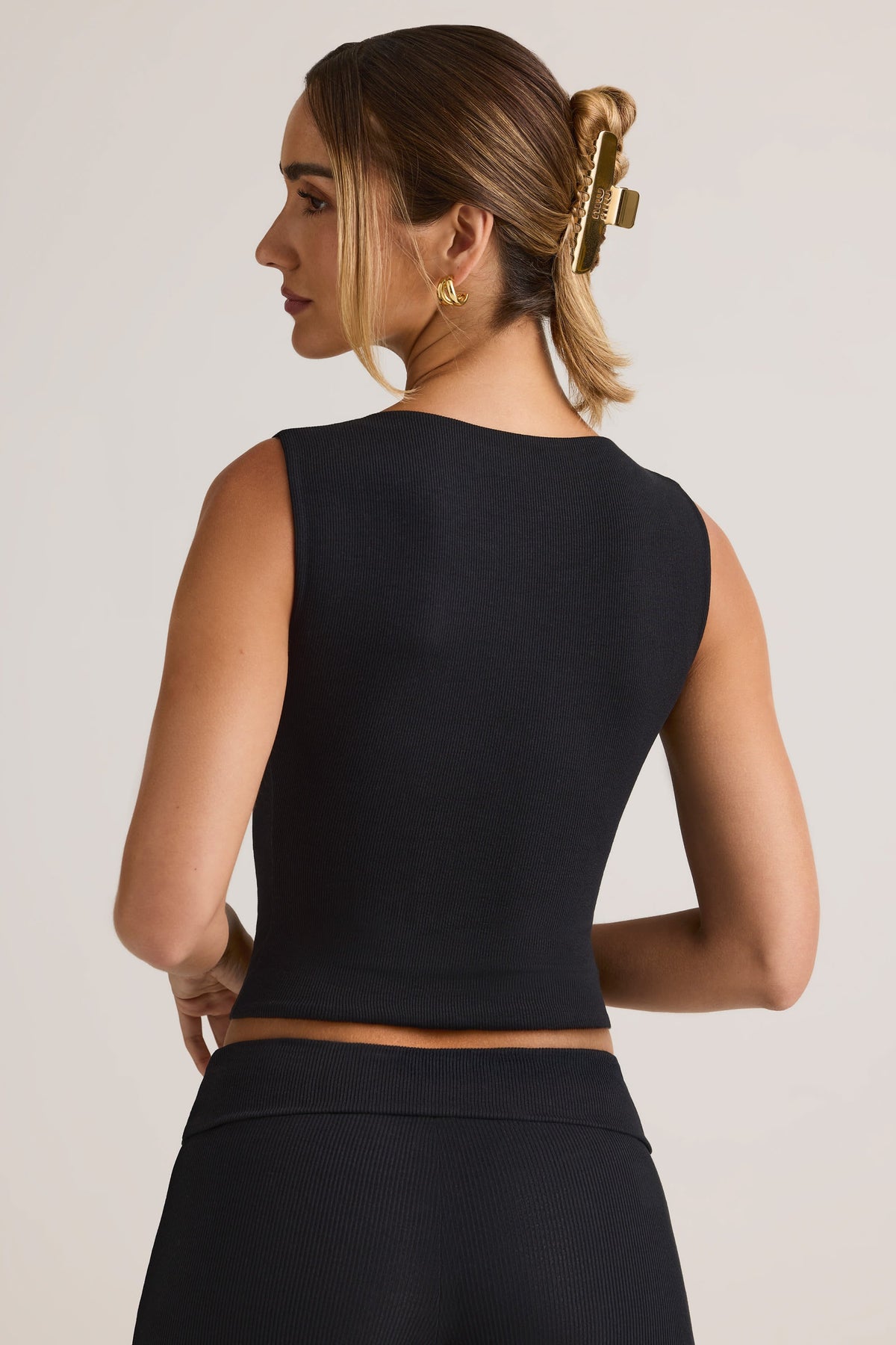 Chic Modal Ribbed Button-Up Vest Top in Black