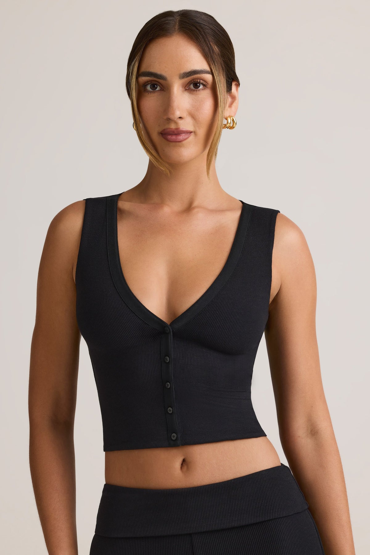 Chic Modal Ribbed Button-Up Vest Top in Black