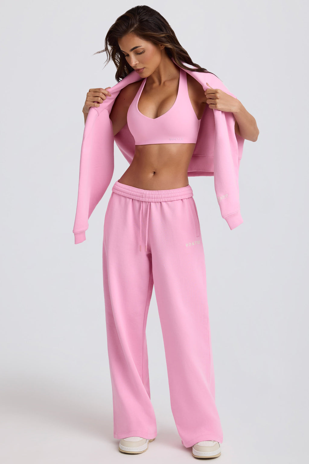 Chic Soft Cotton Jersey Mid-Rise Wide-Leg Joggers in Baby Pink