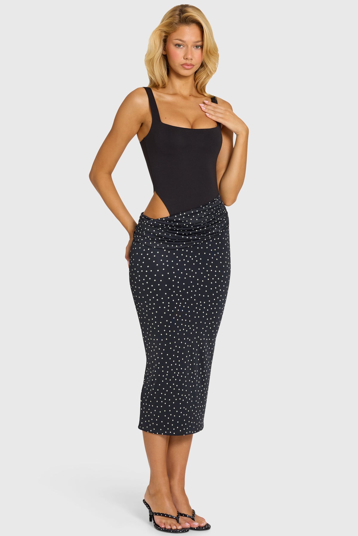 Chic Bodice Draped Midi Dress in Black
