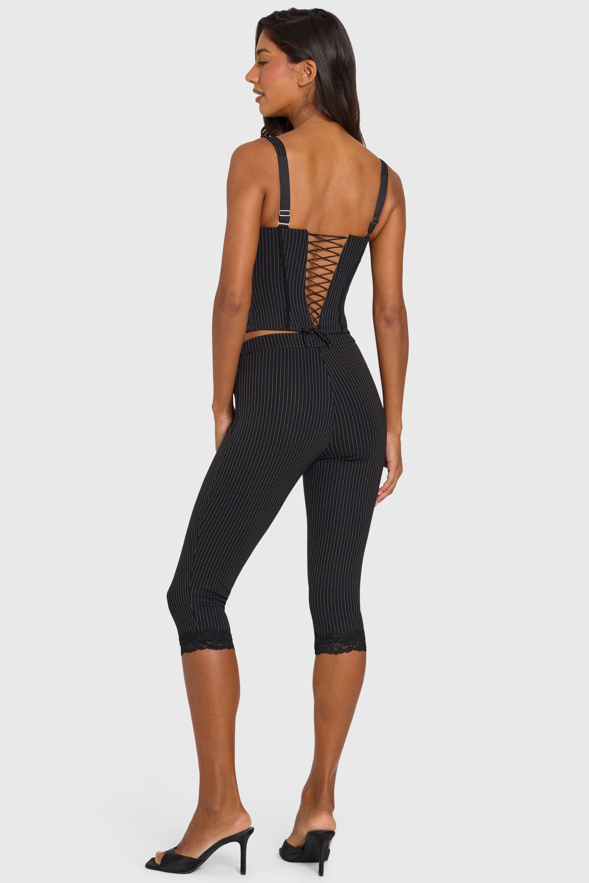 Chic Ponte Capri Leggings in Black Pinstripe