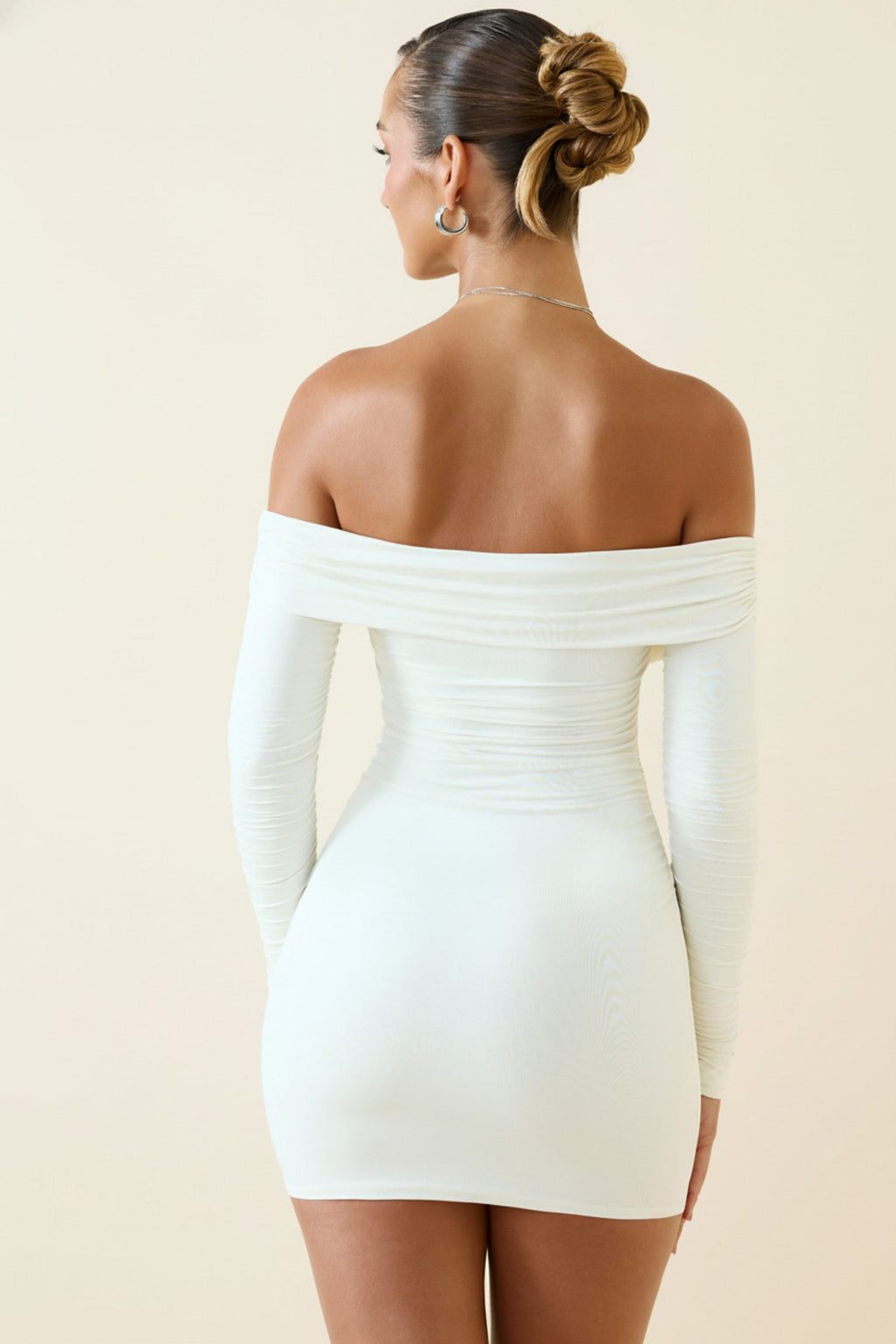 Chic Off-Shoulder Ruched Bodycon Mini Dress in Vanilla