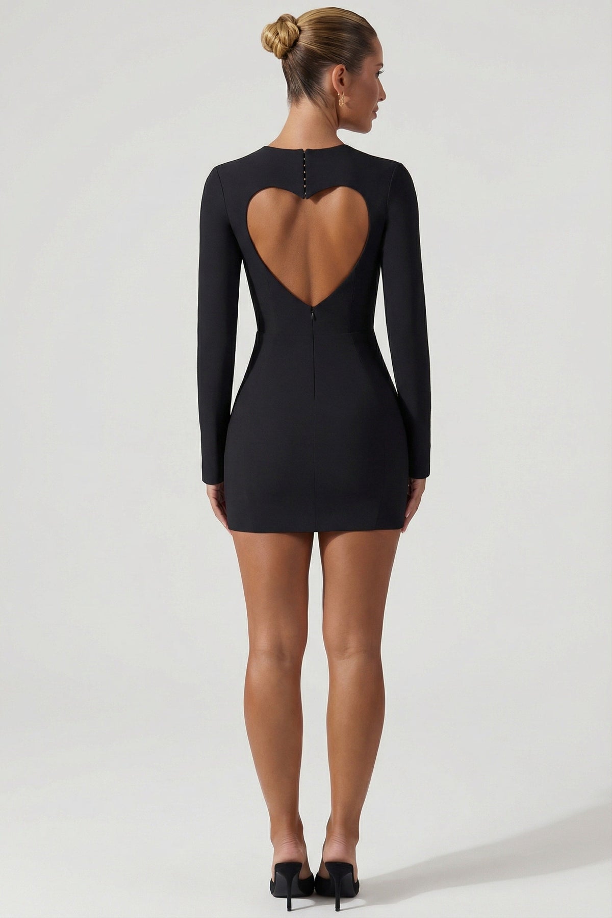 Chic Cut-Out Heart-Detail Bodycon Mini Dress in Black