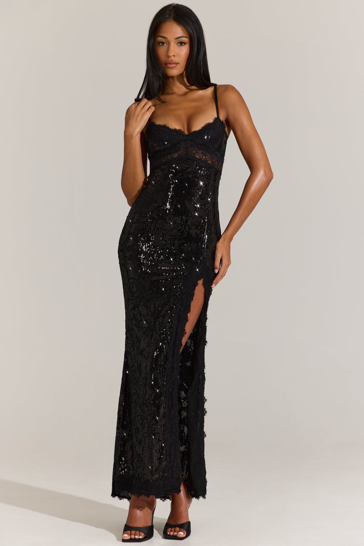 Chic Embellished Lace-Trim Maxi Dress in Black
