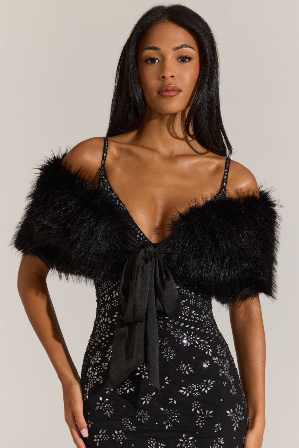 Chic Fur Ribbon-Tie Stole in Black
