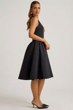 Chic Halterneck Bow-Detail Midi Dress in Black
