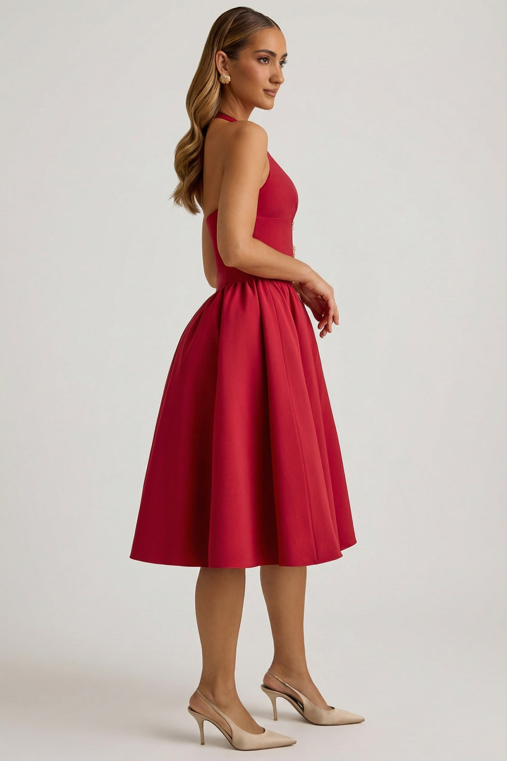 Chic Halterneck Bow-Detail Midi Dress in True Red