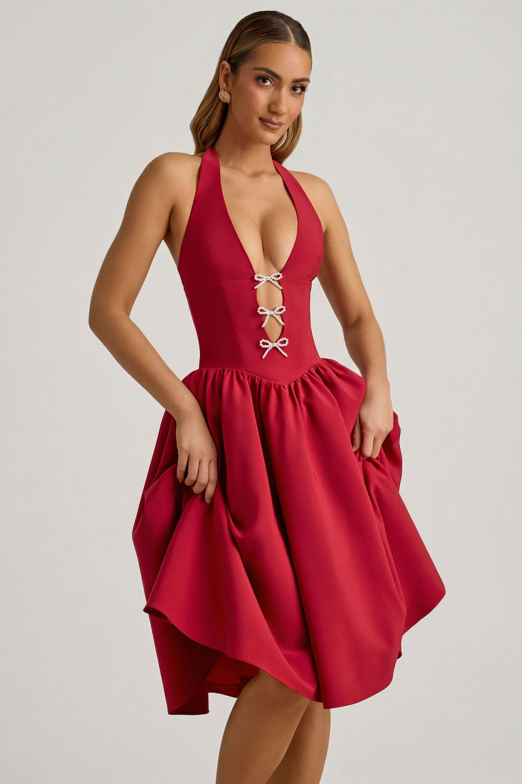 Chic Halterneck Bow-Detail Midi Dress in True Red