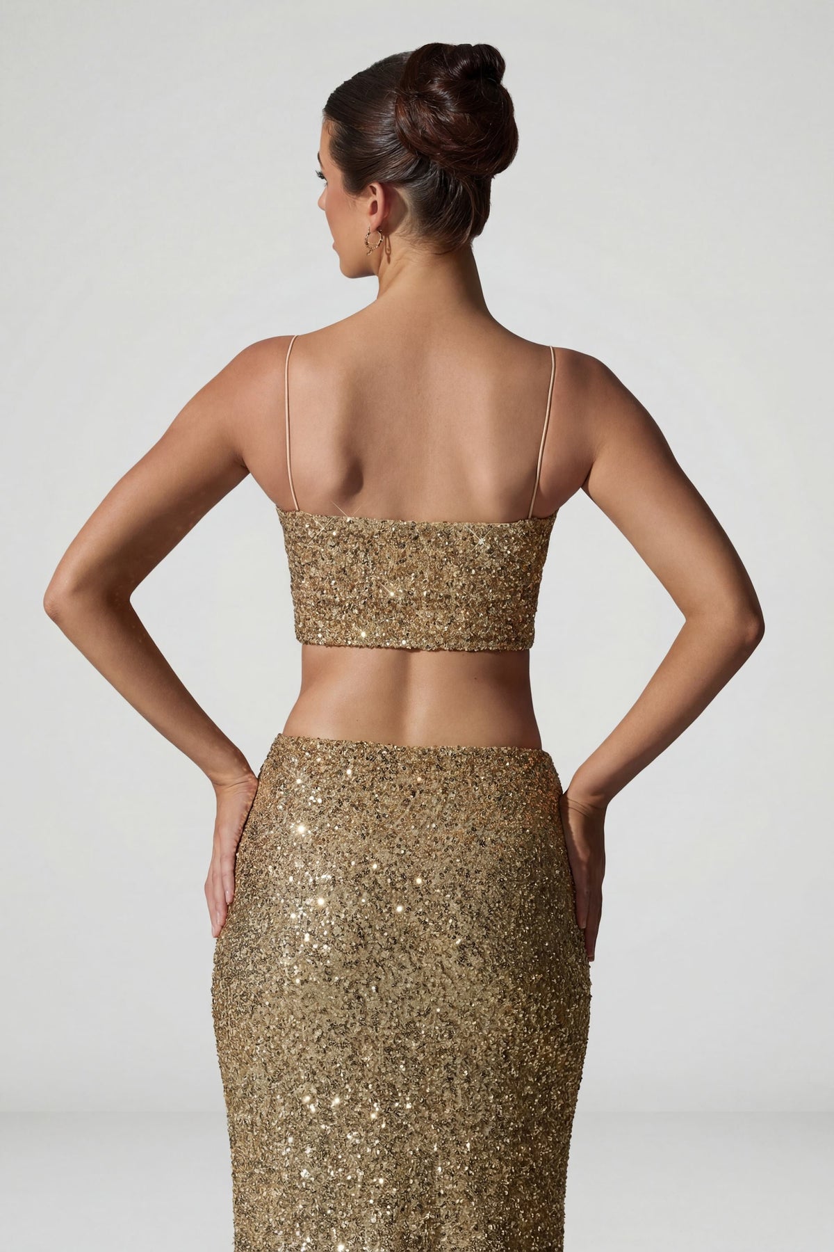 Chic Embellished Cut-Out Crop Top in Gold