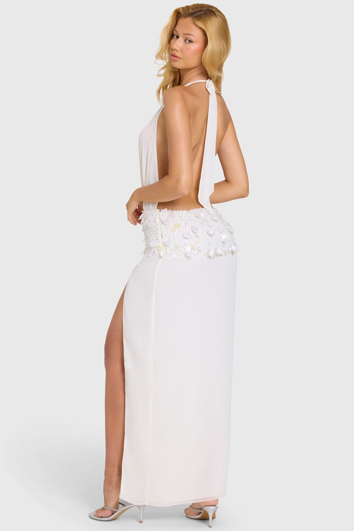 Chic Embellished Waist Maxi Dress in Ivory