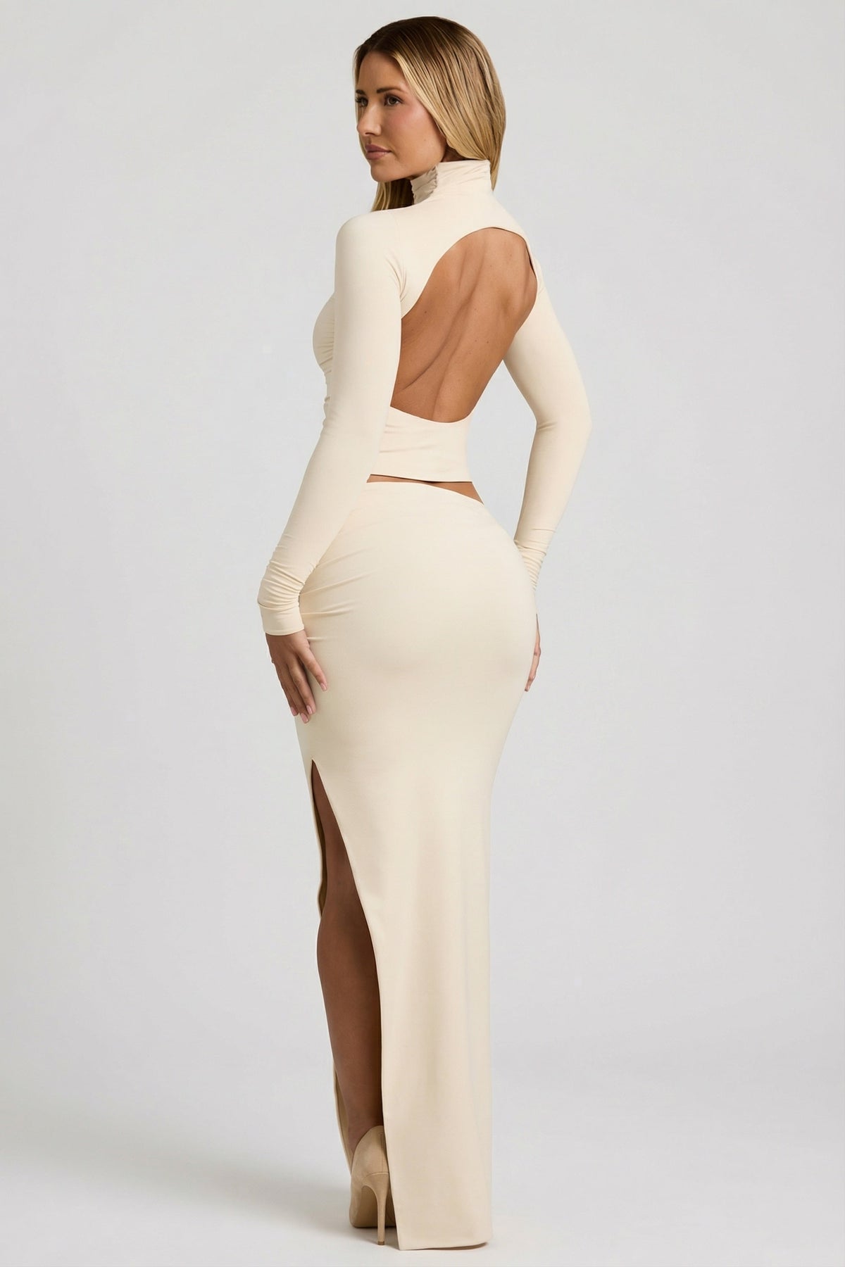 Chic Modal Ruched Backless Turtleneck Top in Ivory
