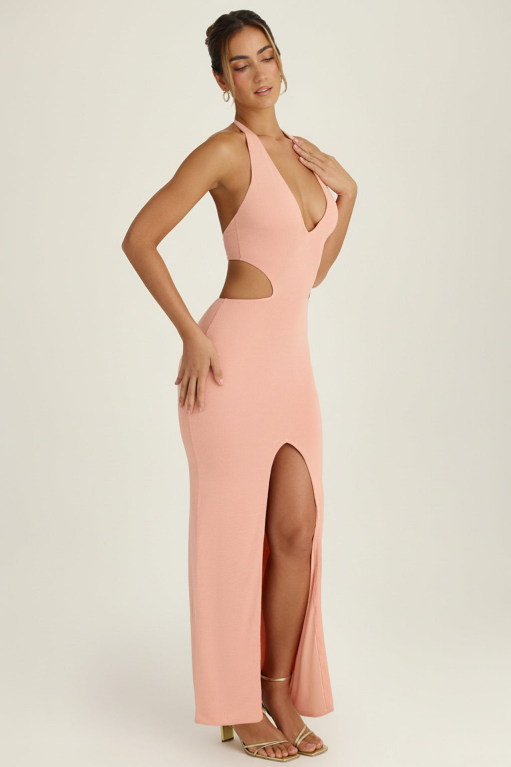 Chic Cut-Out Halterneck Maxi Dress in Apricot Pink