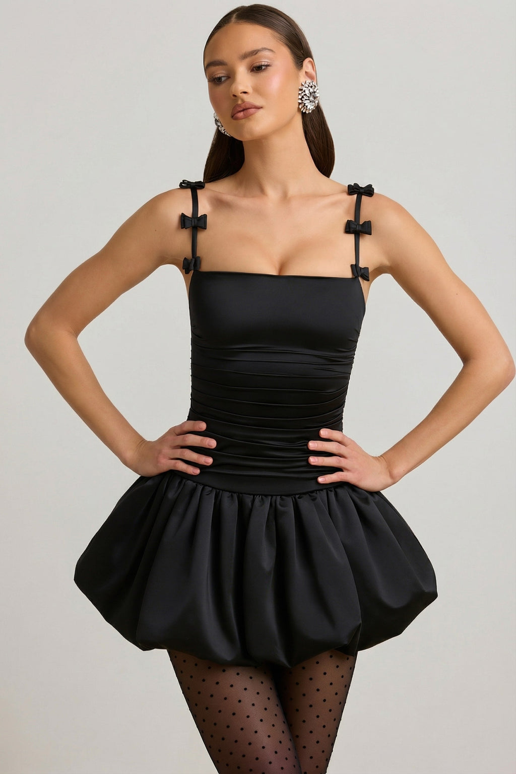 Chic Bow-Detail Ruched Bubble Hem Mini Dress in Black