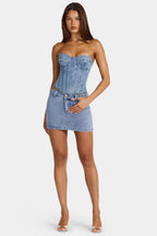 Chic Low-Rise Denim Mini Skirt in Mid-Blue