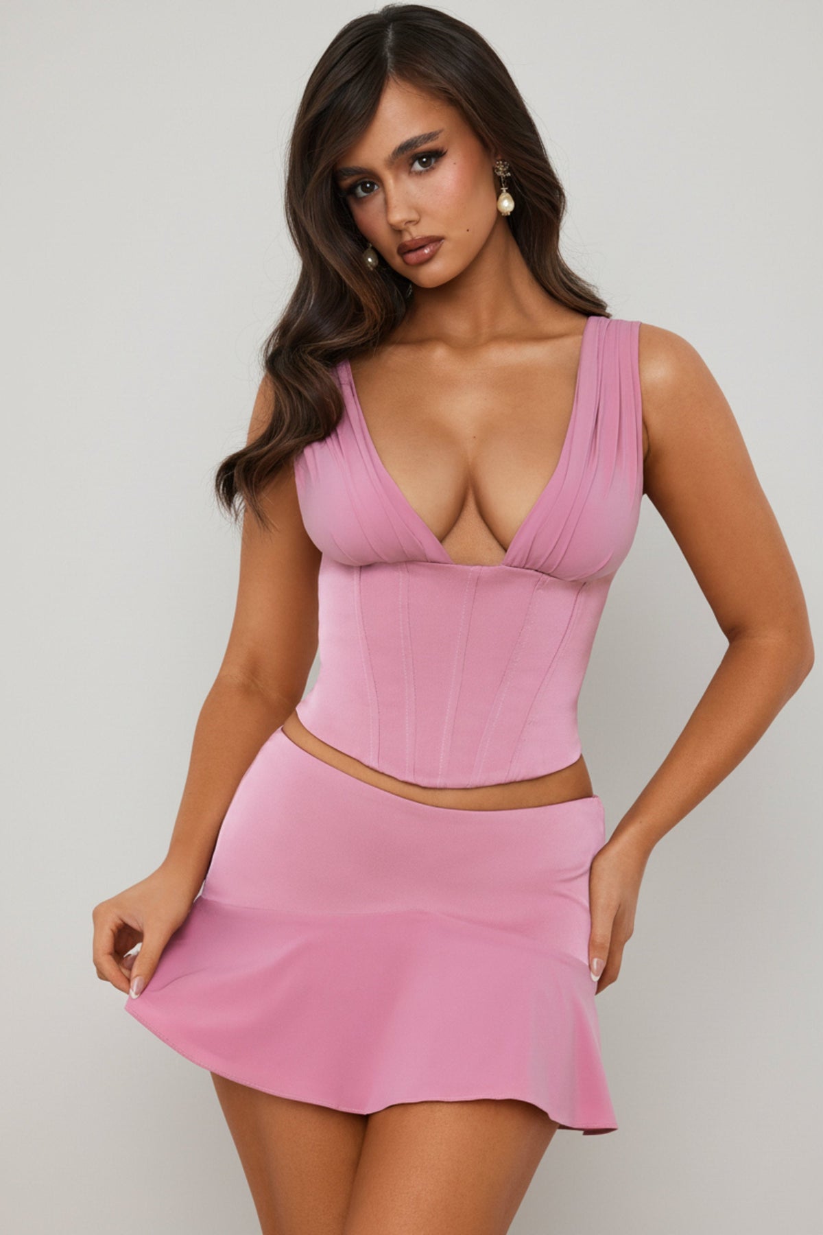 Chic Mid-Rise Godet A-Line Mini Skirt in Mauve