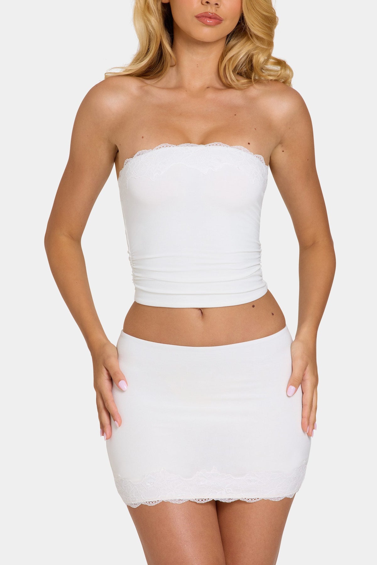 Chic Modal Lace-Trim Bandeau Top in Coconut