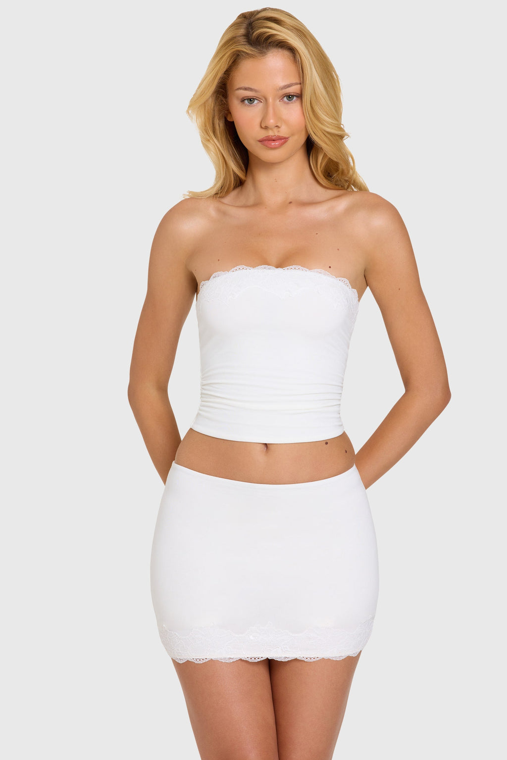 Chic Modal Lace-Trim Bandeau Top in Coconut