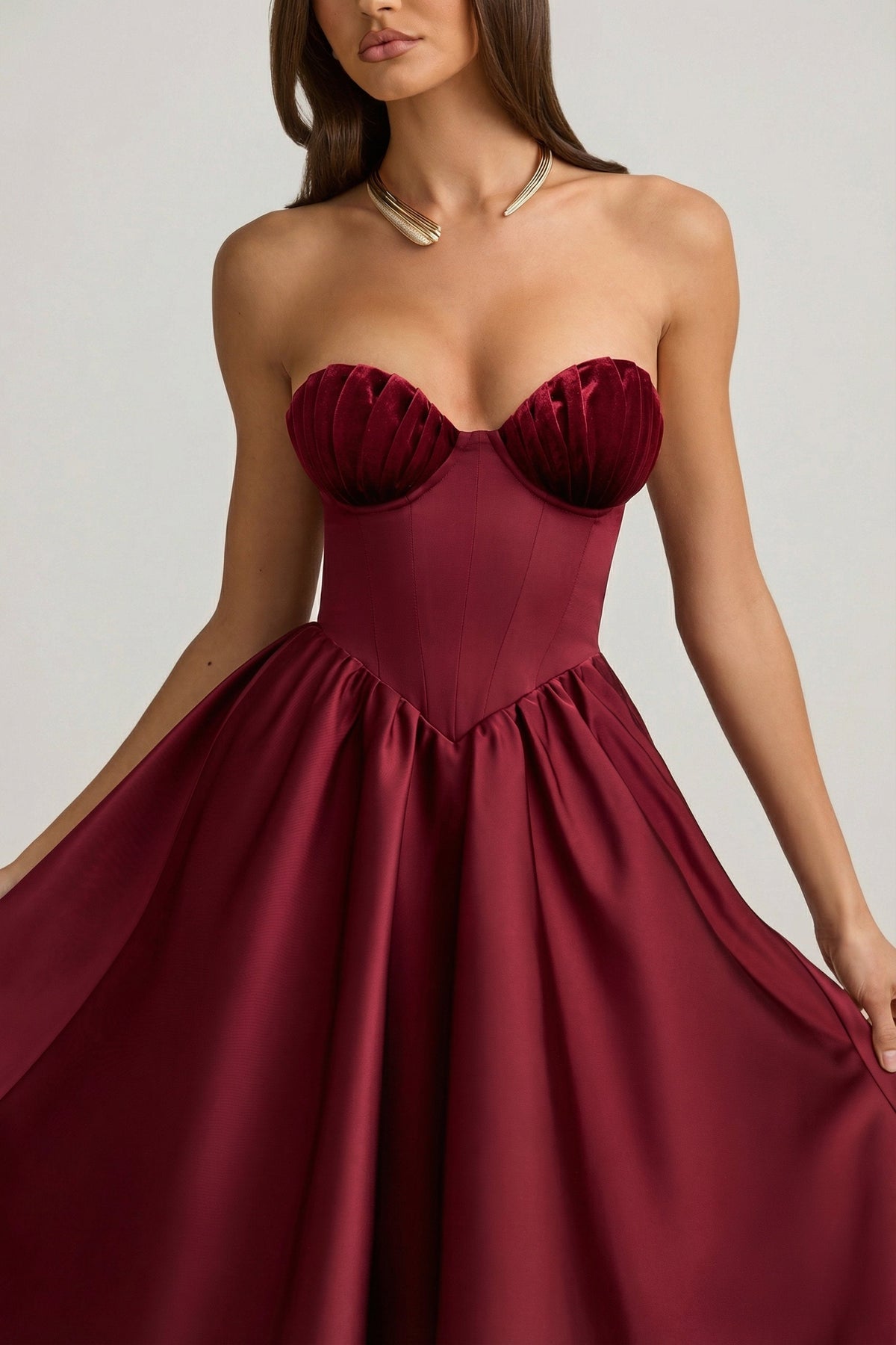 Chic Strapless Corset Midi Dress in Wine Red