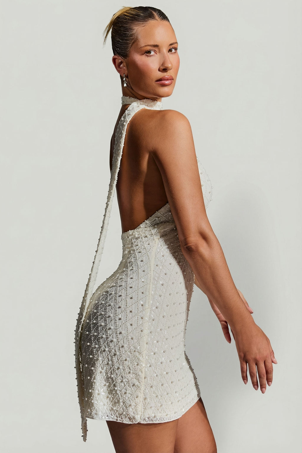 Chic Embellished Scarf-Detail Halterneck Mini Dress in White