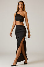 Chic Ruched Asymmetric-Waist Maxi Skirt in Black