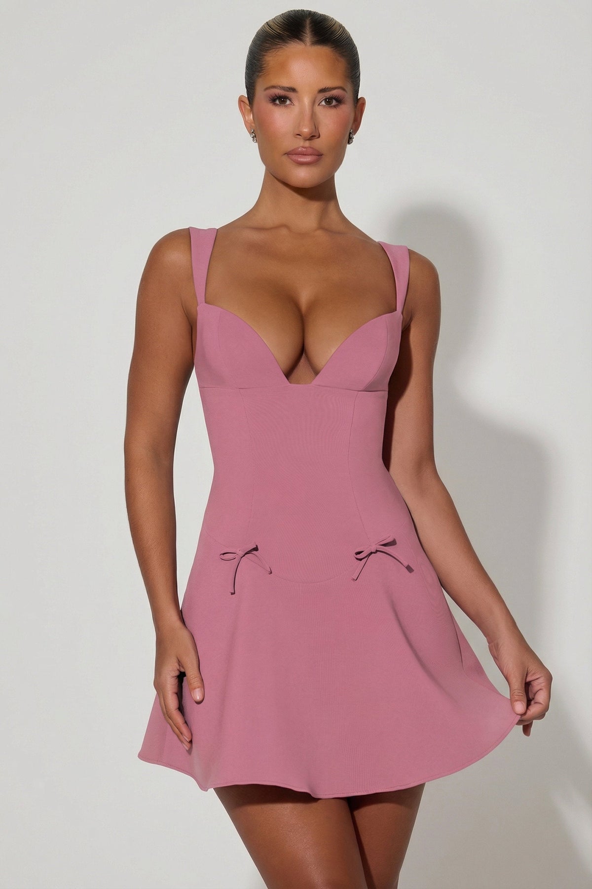 Chic Bow-Detail A-Line Mini Dress in Dusty Pink