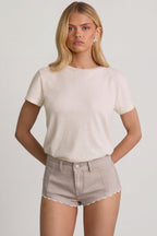 Chic Low-Rise Hot Pants in Ecru