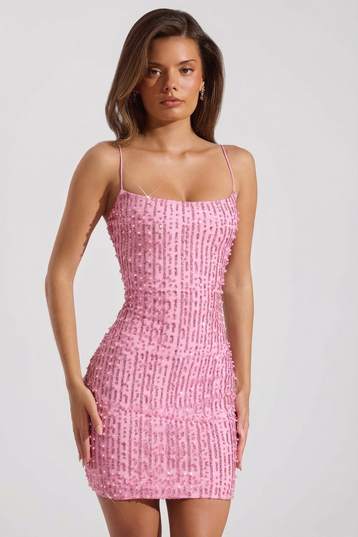 Chic Embellished Scoop-Neck Bodycon Mini Dress in Pink