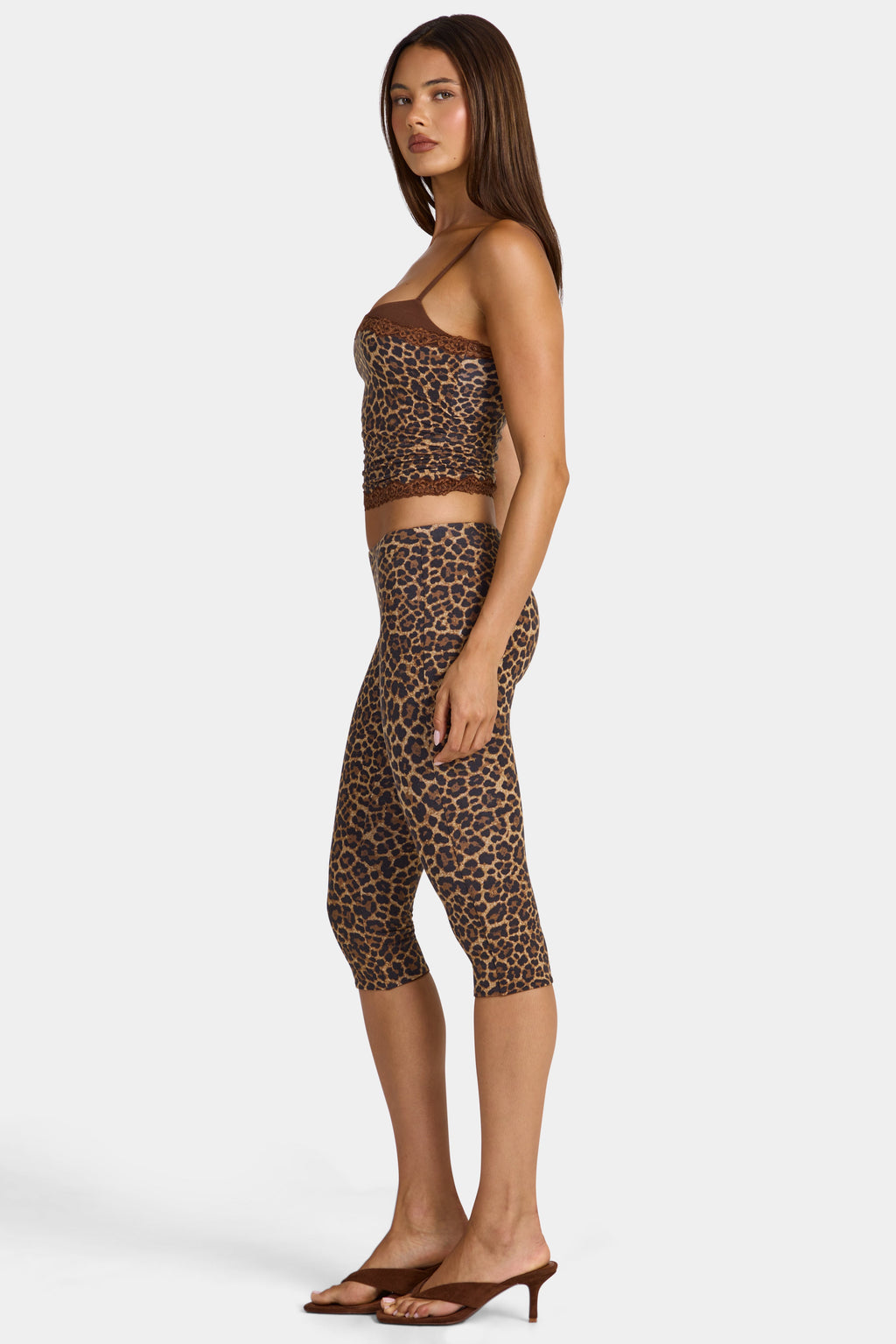Chic Modal Capri Leggings in Leopard