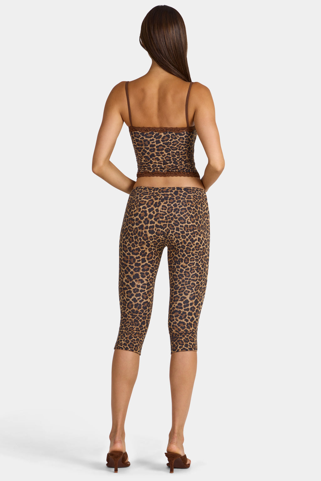Chic Modal Capri Leggings in Leopard