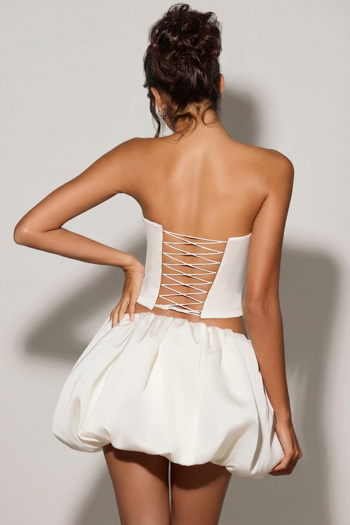 Chic Bubble Hem Micro Mini Skirt in White