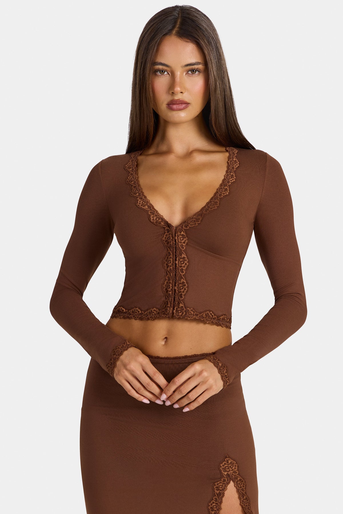 Chic Modal Lace-Trim Cropped Cardigan in Cocoa Brown