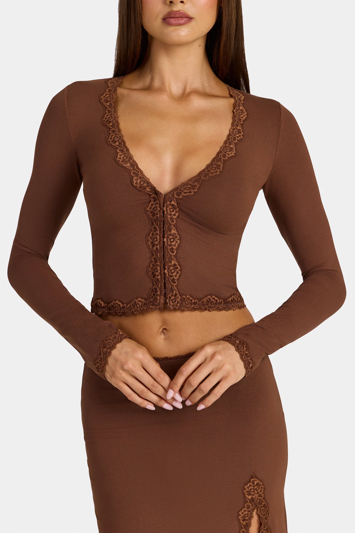 Chic Modal Lace-Trim Cropped Cardigan in Cocoa Brown