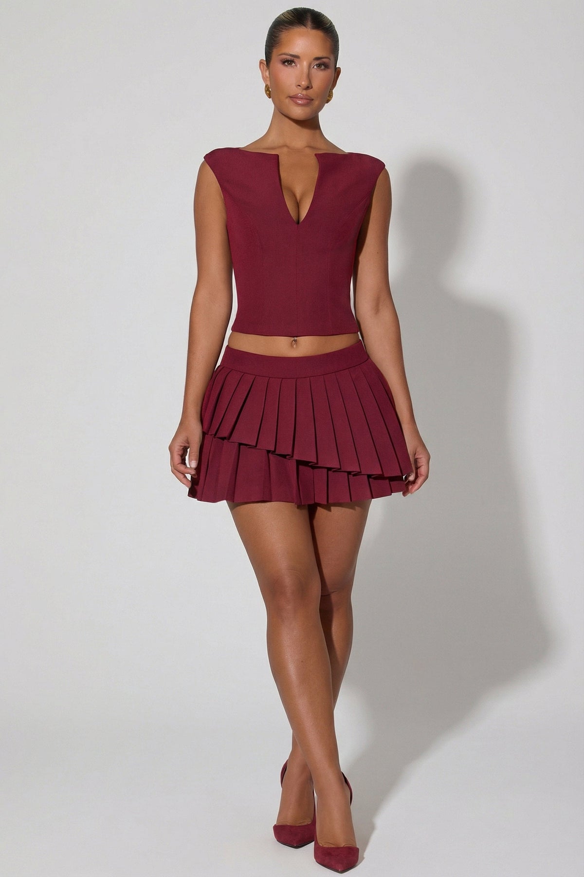 Chic Layered Pleated Low-Rise Mini Skirt in Wine Red