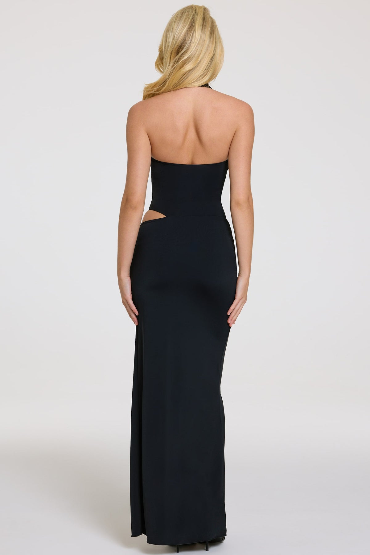 Chic Halterneck Maxi Dress in Black