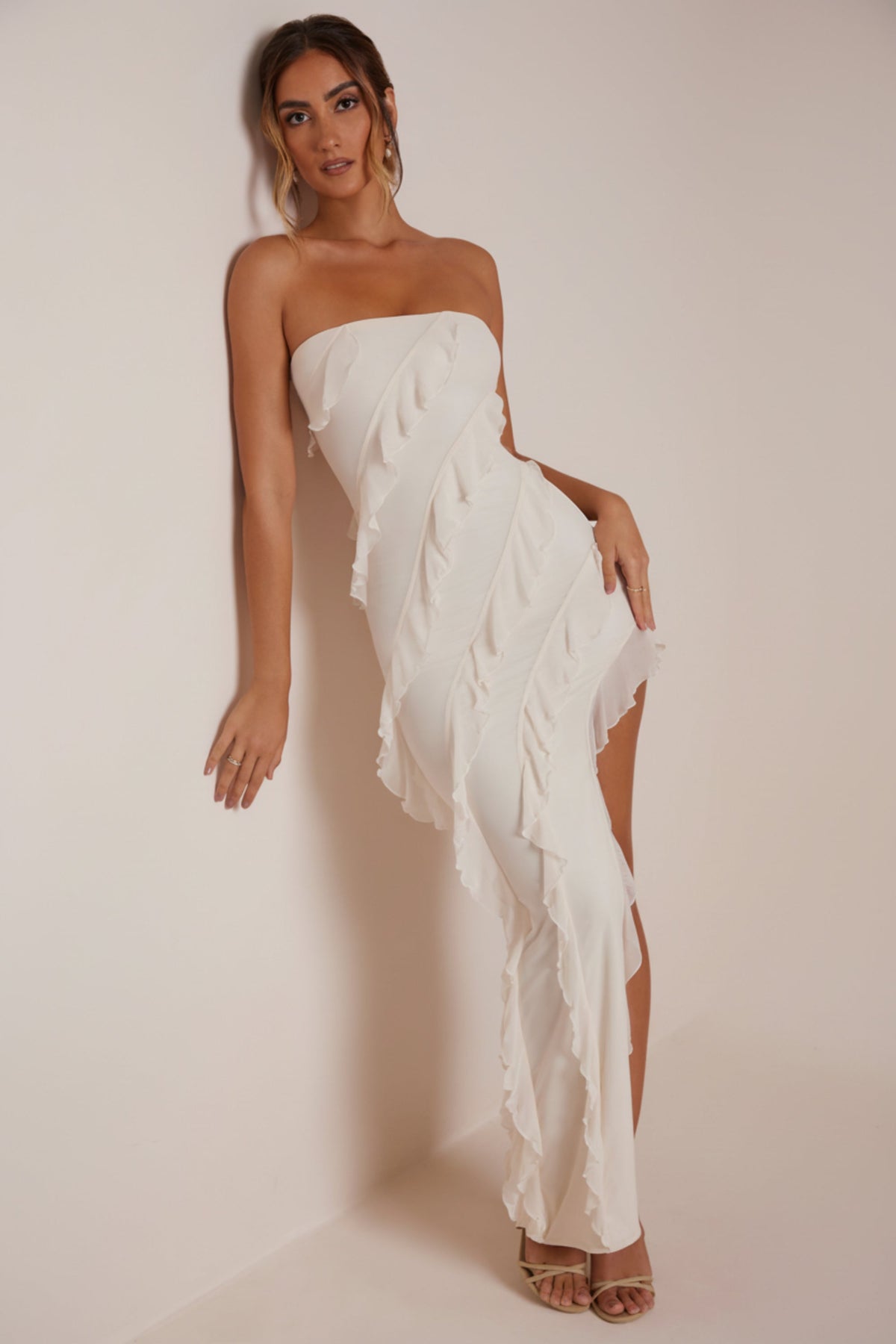 Chic Bandeau Ruffle Detail Maxi Dress in Ivory