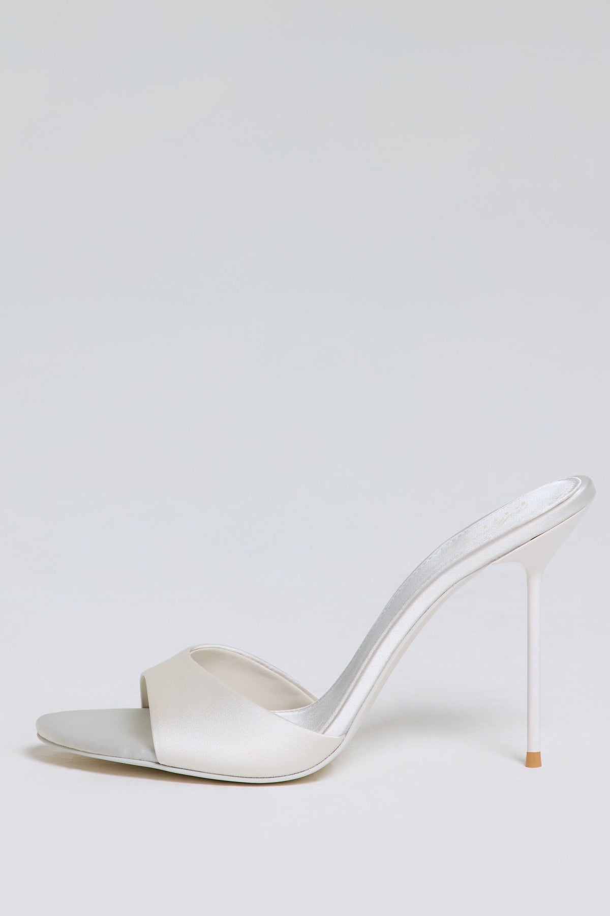Chic Satin Heeled Mule Sandal in Pearl White
