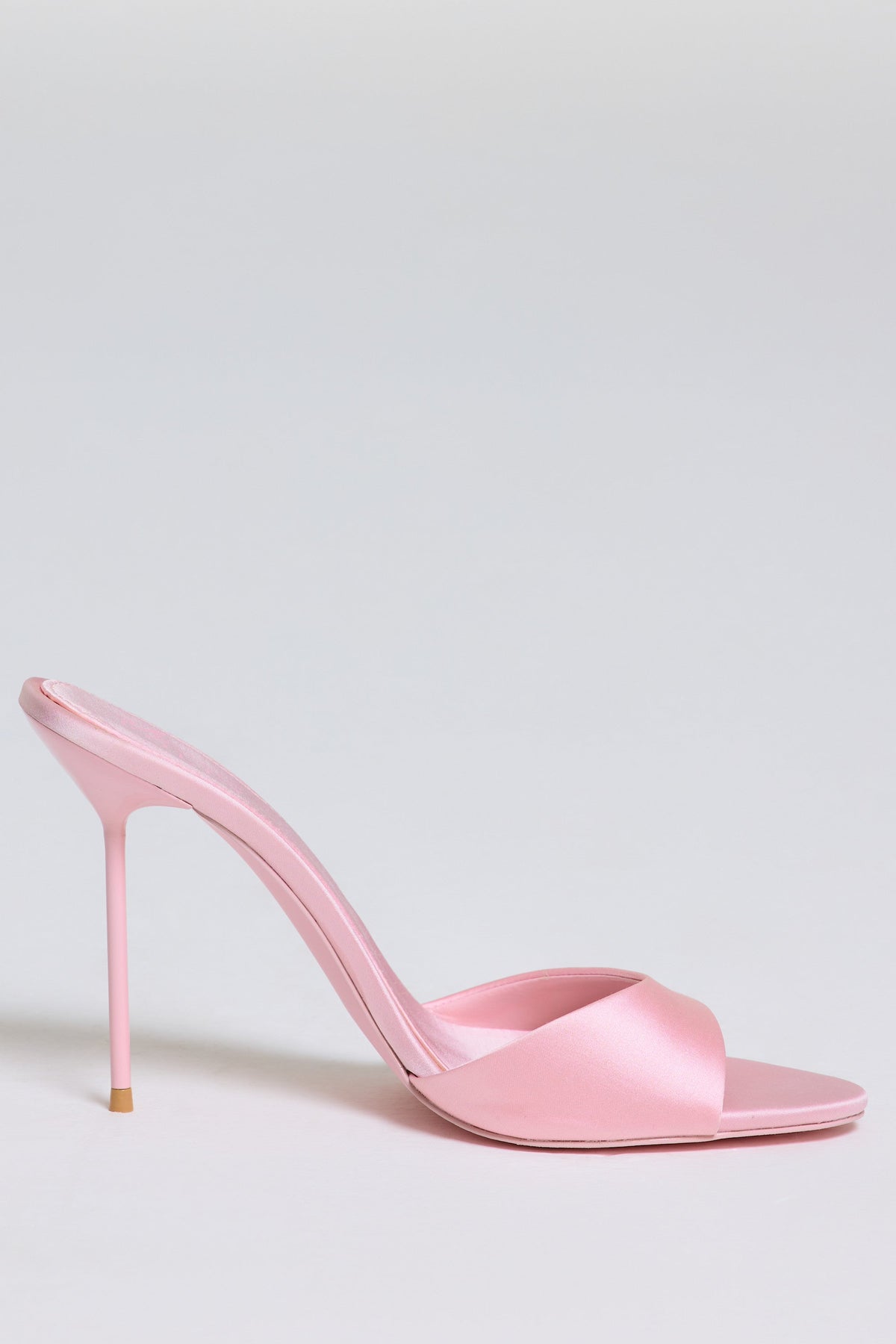 Chic Satin Heeled Mule Sandal in Soft Pink