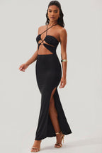 Chic Cut Out Halter Neck Floor Length Maxi Dress in Black