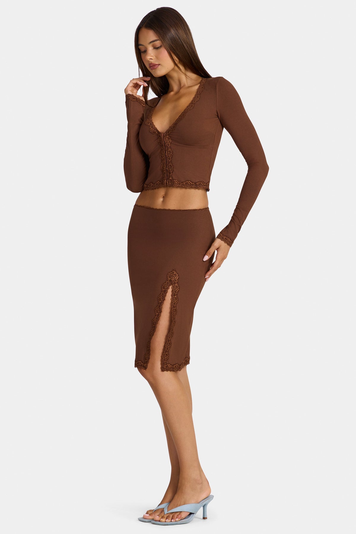 Chic Modal Lace-Trim Low-Rise Midi Skirt in Cocoa Brown