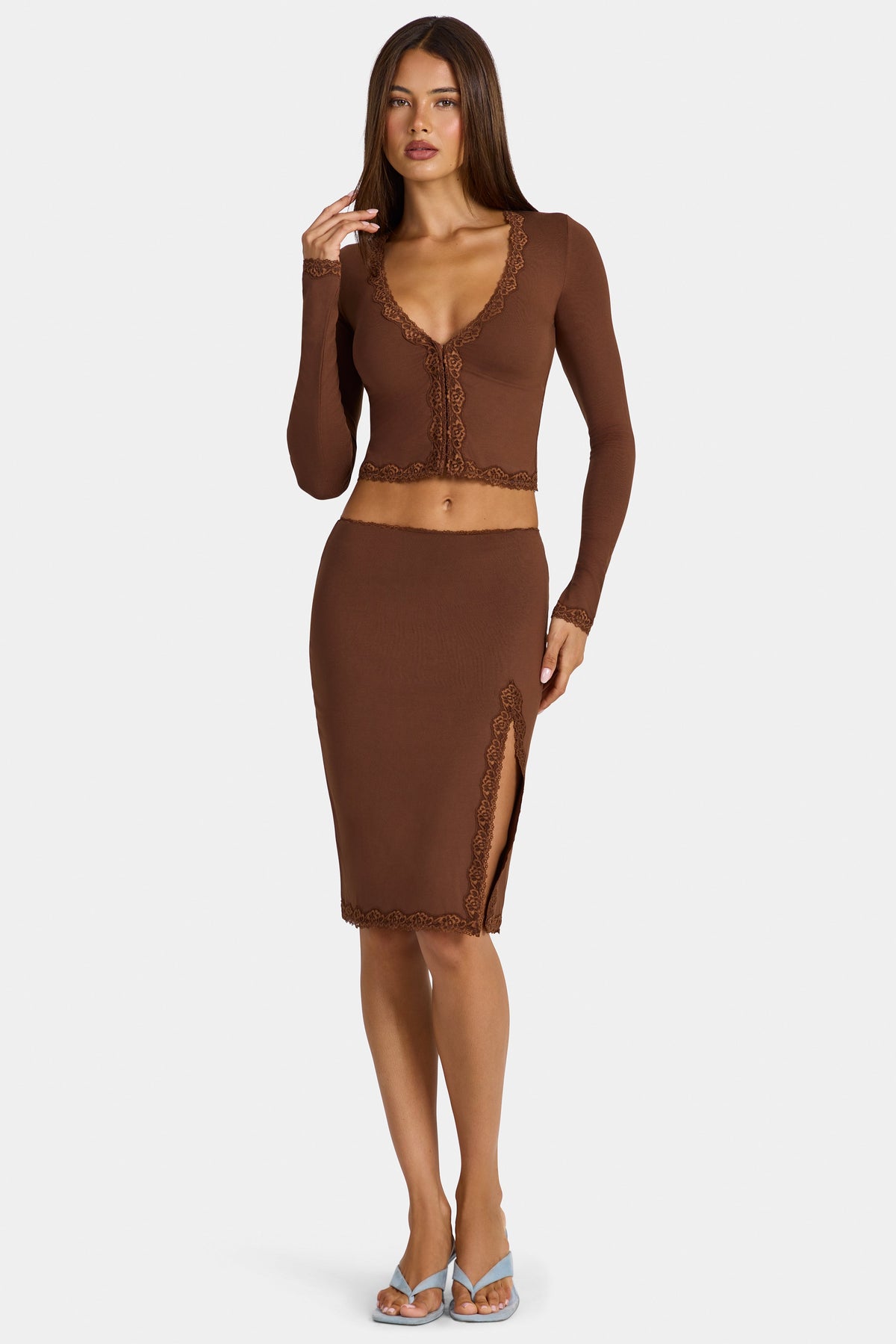 Chic Modal Lace-Trim Low-Rise Midi Skirt in Cocoa Brown